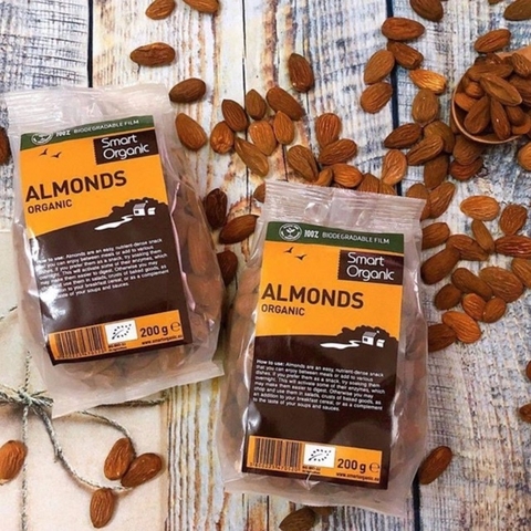 Hạt hạnh nhân hữu cơ Smart Organic 200g
