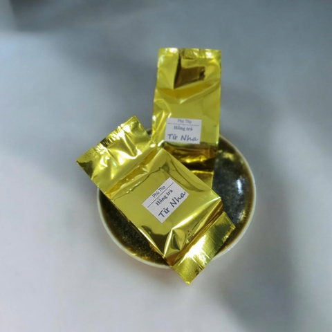 Hộp trà quà tặng (Hồng trà, Bạch Trà, Búp tím lên men, Phổ nhĩ Quýt) - Tea gift box of 4 tea (white tea, black tea, fermented tea)