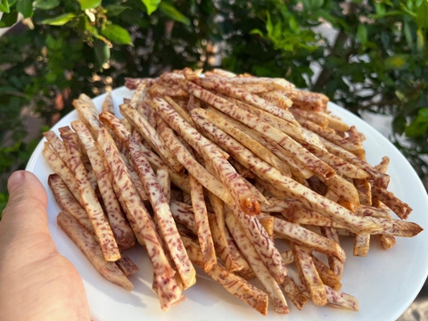 KHOAI MÔN HƯƠNG ĐÔNG LẠNH (dạng que hoặc dạng cắt 4) 500gr