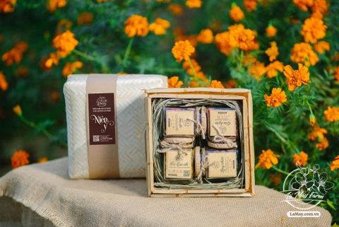 Set trà Niên Ý - hộp tre đan - Lá Mây Farm