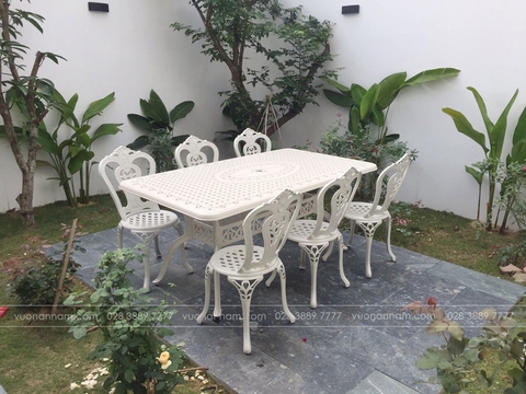 Gợi Ý Mẫu Bàn 4 Ghế Nhôm Đúc Cho Không Gian Sân Vườn