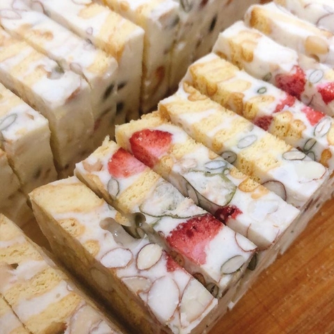 Bánh bông tuyết healthy giá bao nhiêu?