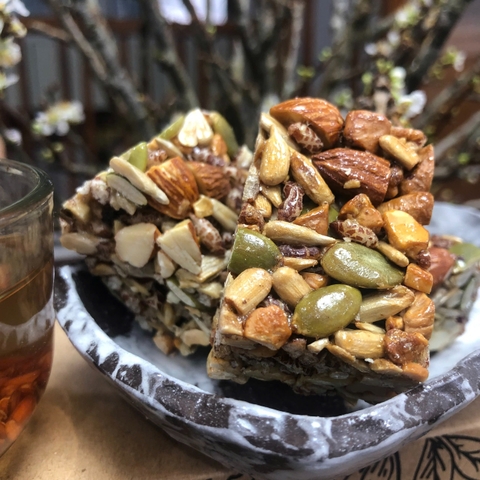 Cách Sử Dụng Thanh Hạt Ngũ Cốc: Bí Quyết Vàng Cho Người Giảm Cân, Tiểu Đường & Mẹ Bầu