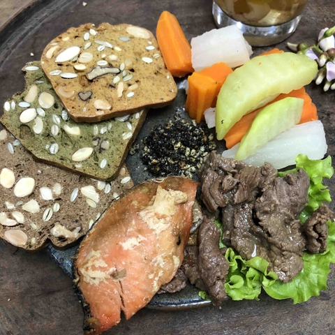 Biscotti Nguyên Cám