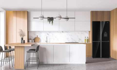 Tại sao tủ lạnh 4 cửa mặt gương Aqua thu hút khách hàng?