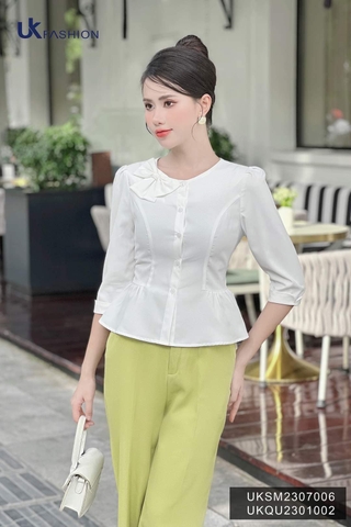 Áo Sơ Mi Cổ Tròn Nơ Nhún Eo UK Fashion Tiểu Thư, Sang Chảnh UKSM2307006