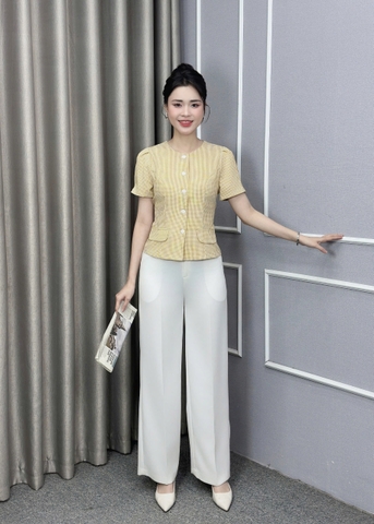 Sơ mi kẻ ôm vừa 2 nắp túi kẻ ô nhỏ, kiểu dáng dễ mặc, tôn dáng UKSM2501015