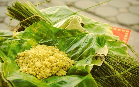 Bánh cốm Tết: Món quà truyền thống mang ý nghĩa sum vầy đầu năm