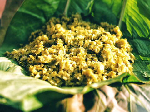 Cách chọn cốm ngon đầu mùa các chị em không thể bỏ qua