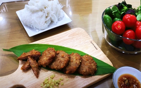 Chả cốm mua ở đâu ngon tại Hà Nội? Gợi ý địa chỉ chả cốm Mễ Trì chuẩn vị