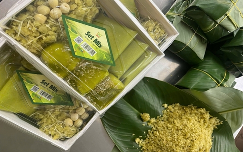 Mua cốm xanh làm quà nên chọn loại nào, mua ở đâu?
