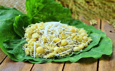 Xôi cốm để được bao lâu? Cách bảo quản đúng để không bị thiu, không bị cứng