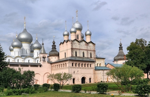 ROSTOV ĐẠI ĐẾ VĨ ĐẠI ĐIỂM NHẤN TRÊN VÀNH ĐAI VÀNG NƯỚC NGA