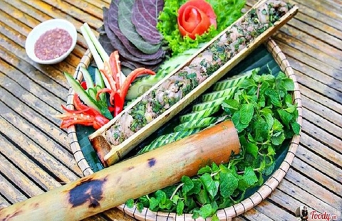 NHỮNG MÓN ĂN NÊN THỬ KHI ĐẾN PHƯỢNG HOÀNG CỔ TRẤN