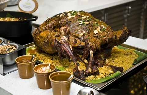 NHỮNG MÓN ĂN NỔI TIẾNG Ở DUBAI