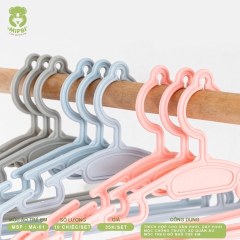 Móc áo trẻ em. Ghi