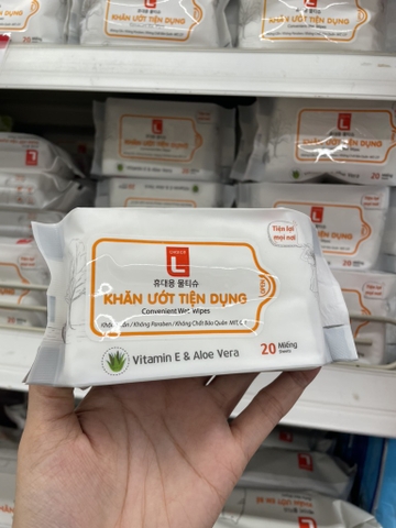 Khăn Ướt Bỏ Túi Hàn Quốc LOTTE Choice L Gói 20 Miếng