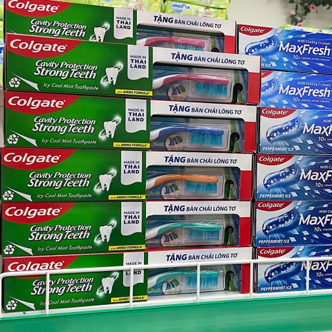 [Tặng 4 bàn chải đánh răng] Bộ 4 Kem đánh răng Colgate Ngừa sâu răng Chắc khoẻ 225g (Hương bạc hà the mát)