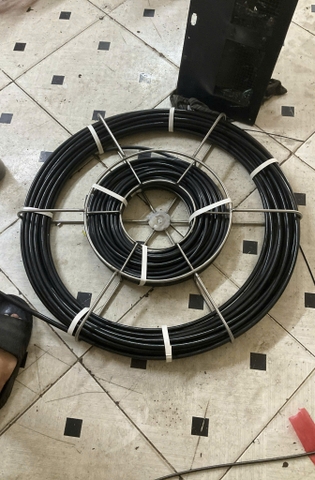 Cáp  đánh xích thông cống - Làm sạch đường ống thoát nước bằng máy khoan