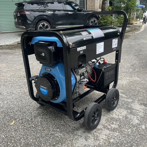 Máy Phát Điện Chạy Dầu 3 Pha HAKUDA HKD7500P3T 8.75KVA