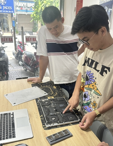 Thay Pin MacBook Uy Tín tại HCM: Tại sao Macshop24h Là Lựa Chọn Số 1