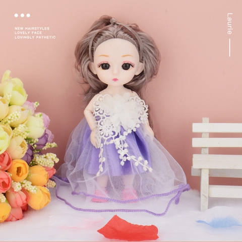 Búp bê mặc váy Hàn Quốc