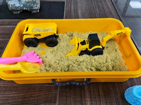 Đồ chơi vali cát động lực cho bé đầy đủ phụ kiện