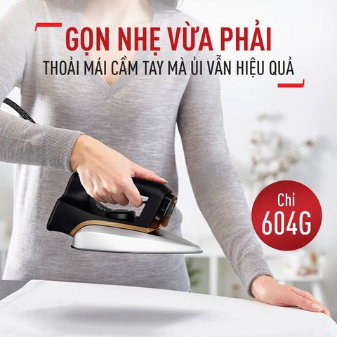 Bàn ủi khô tích hợp bình xịt nước Tefal FS3120L0