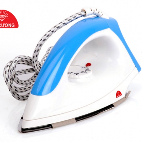 Bàn ủi khô Kim Cương KC-T602
