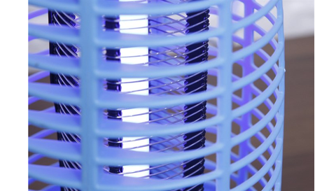 Đèn bắt muỗi Comet CM069 6W – Giải pháp diệt côn trùng gọn nhẹ, không hóa chất