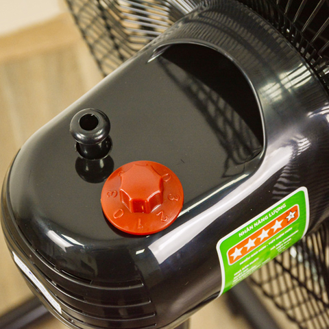 Quạt sàn CHINGHAI FF2317: Gió khỏe cho phòng rộng, quán ăn & cửa hàng