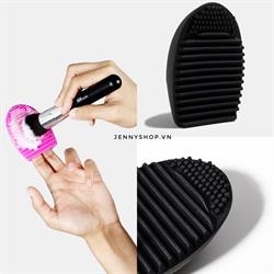 Miếng Rửa Cọ Trang Điểm AOA Studio Brush Cleaning Egg