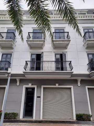 BÁN CĂN VINCOM MG2-8A