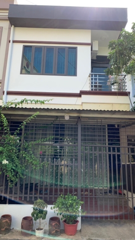 Bán nhà 2 tầng vị trí siêu đẹp, thiết kế hiện đại sang trọng đối diện thuế Yên Bái