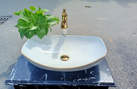 Chậu lavabo trắng viền vàng CHINOX - SERI 1 CN107 - hình cánh buồm
