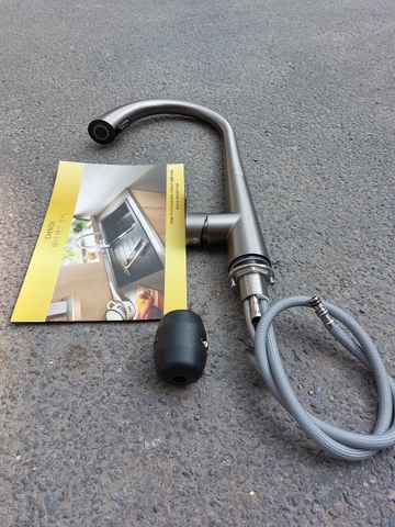 Vòi rửa bát dây rút phủ titan chống bám bẩn thiên nga đầu rồng CHINOX VR62