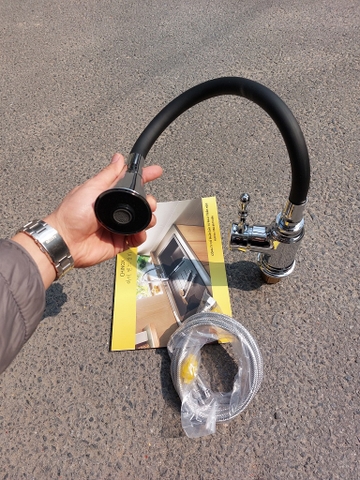 Vòi cần mềm dây da đen phong cách tân cổ điển CHINOX VR61