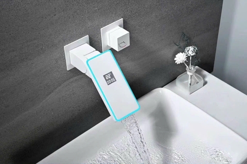 Vòi lavabo âm tường tay vuông màn hình led CHINOX VA02 (2 màu)