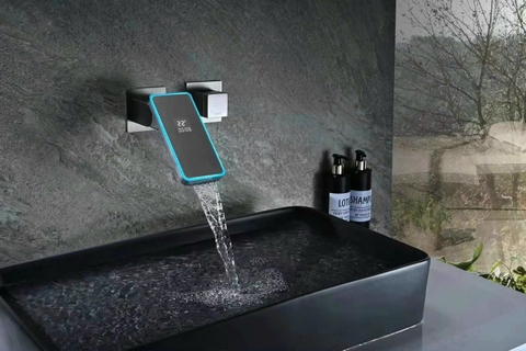 Vòi lavabo âm tường tay vuông màn hình led CHINOX VA02 (2 màu)