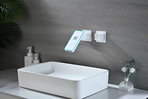 Vòi lavabo âm tường tay vuông màn hình led CHINOX VA02 (2 màu)
