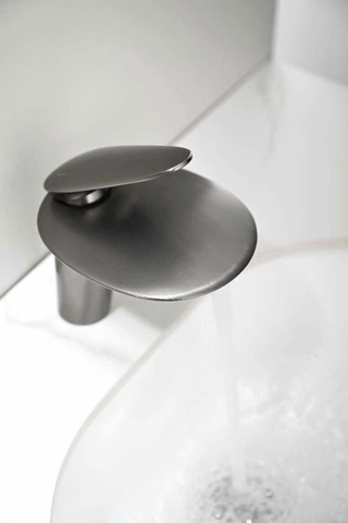 Vòi lavabo rửa mặt decor đĩa nấm  VLD8
