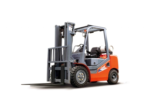 Xe nâng chạy xăng 3.5 tấn