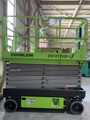 Xe nâng người cắt kéo