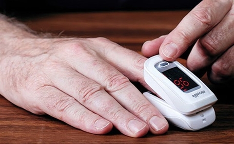 Cách sử dụng máy đo chỉ số Spo2