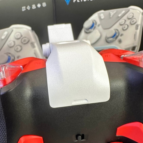 Kẹp điện thoại cho tay cầm Flydigi Apex 5 chính hãng