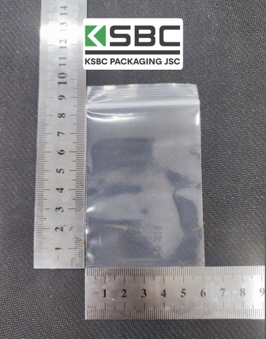 Zipper with Clear Seal