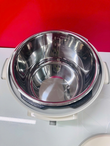 Nồi áp suất điện lòng nồi Inox 304 Kalpen P5 6L