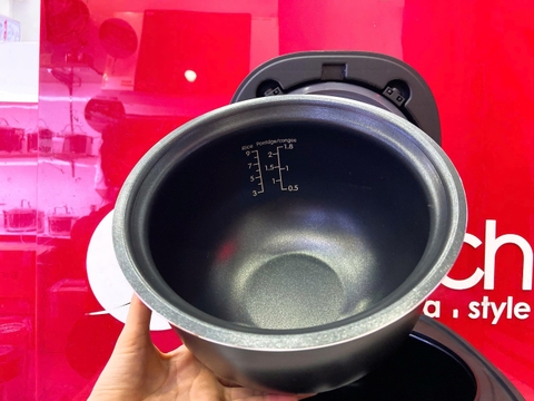 Nồi cơm điện tử Elmich 1.8L RCE-1790