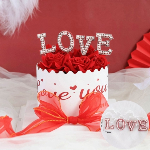 Chữ LOVE - Đỏ