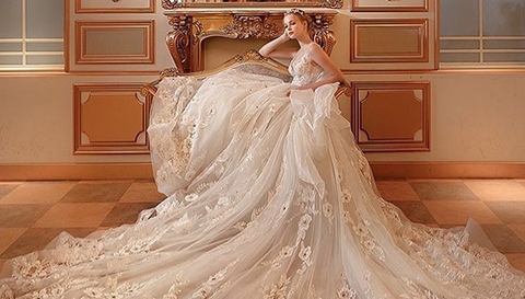 Mẫu Váy Cưới Công Chúa Đuôi Dài Lộng Lẫy, Sang Trọng Nhất
